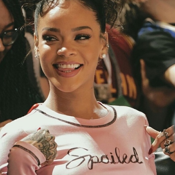 Meet your Posher, Khrys - Picture 1 of 1